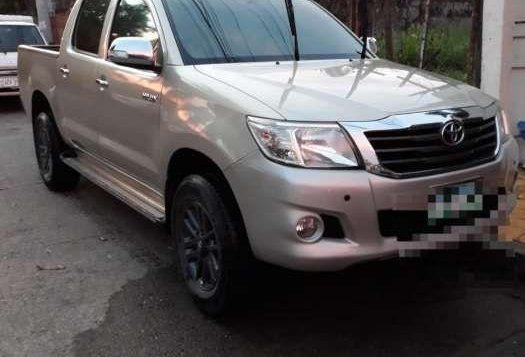 2012 E 4X2 Toyota Hilux for sale -1