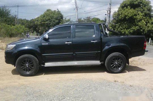 Toyota Hilux 2014 for sale-4