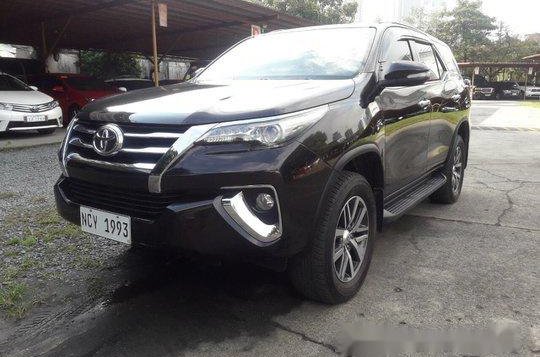 Toyota Fortuner V 2017 for sale-2