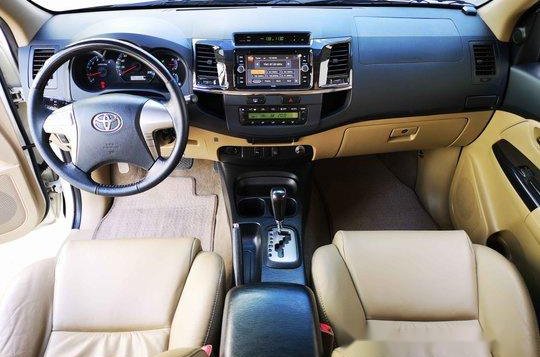 Toyota Fortuner 2014 FOR SALE-10