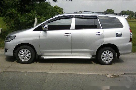 Toyota Innova 2012 for sale-1