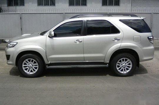 Toyota Fortuner 2014 for sale-2