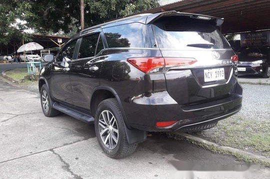 Toyota Fortuner V 2017 for sale-3