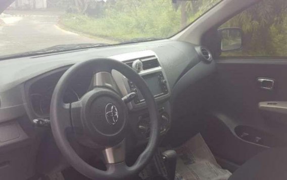 Toyota Wigo AT 2015 20km with rear sensor-1