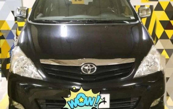 2010 Toyota Innova 2.5 G MT Diesel for sale