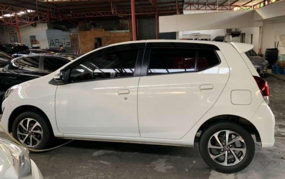 2018 TOYOTA Wigo 10 G Automatic White-2