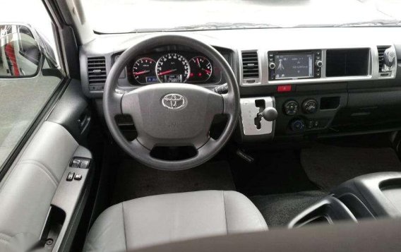 2016 Toyota Hiace Super Grandia 3.0 at for sale-9