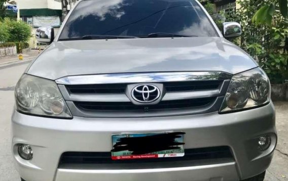 Toyota Fortuner 4x2 (2006) for sale-1