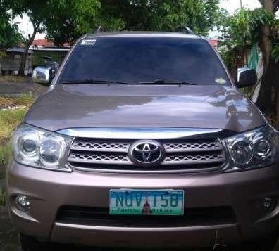 Toyota Fortuner diesel 2010 FOR SALE-1