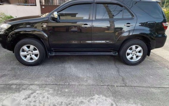 Toyota Fortuner 2010 for sale-4