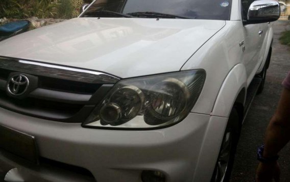 TOYOTA Fortuner G matic gas 2006model FOR SALE-7