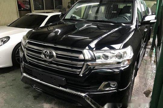 Toyota Land Cruiser 2018-1