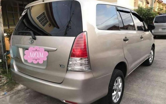 2011 Toyota Innova E 2011 for sale-4