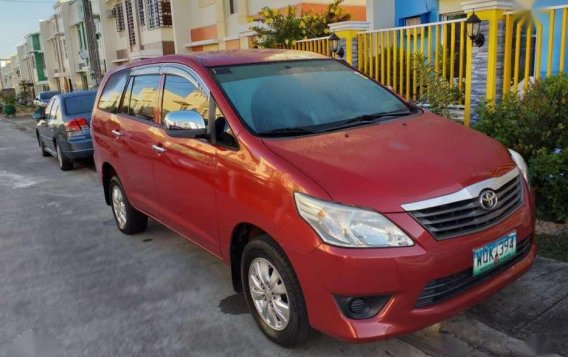 RUSH SALE 2014 Toyota Innova E -2