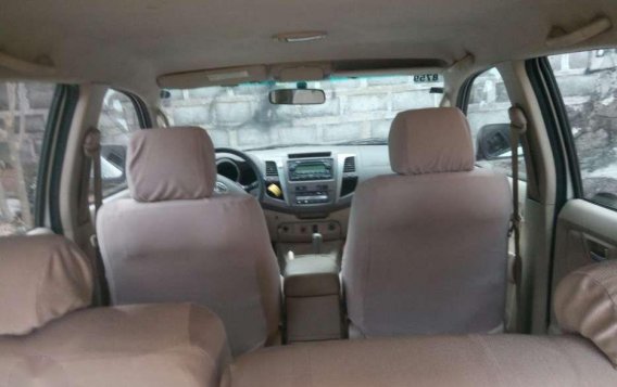 TOYOTA Fortuner G matic gas 2006model FOR SALE-8