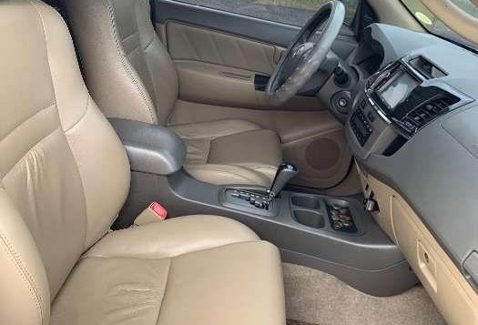 2013 Toyota Fortuner G 4x2 automatic diesel-5