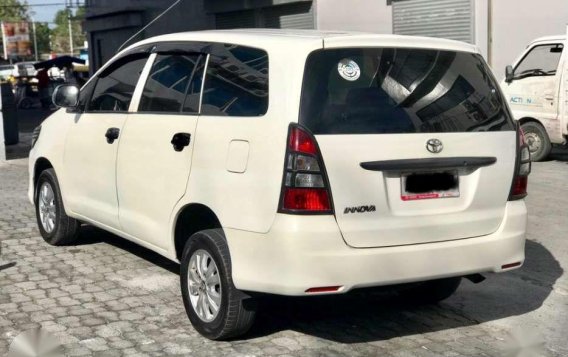 Toyota Innova J 2014 for sale-5