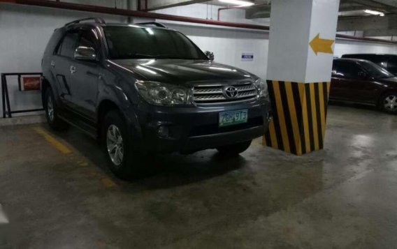 Toyota Fortuner 2006 Gas Matic FOR SALE-2