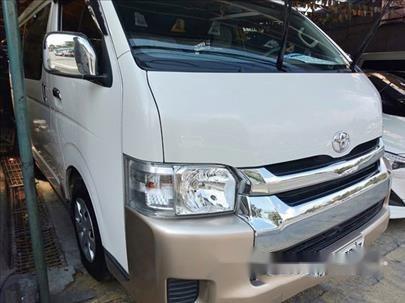 Toyota Hiace 2015 AT for sale