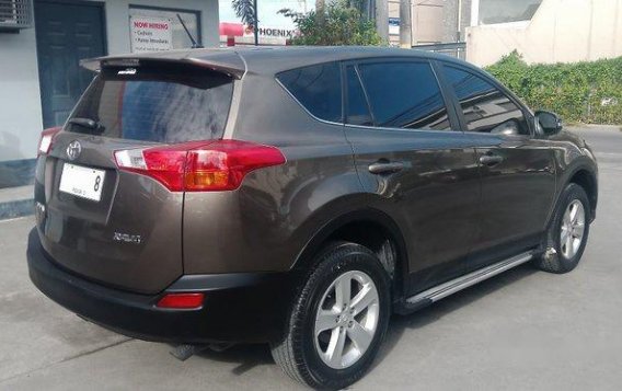 2014 Toyota RAV4 Original Piant 1st owned-8