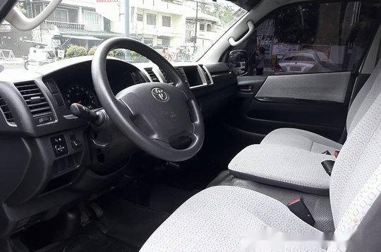 Toyota Hiace 2016 for sale-10