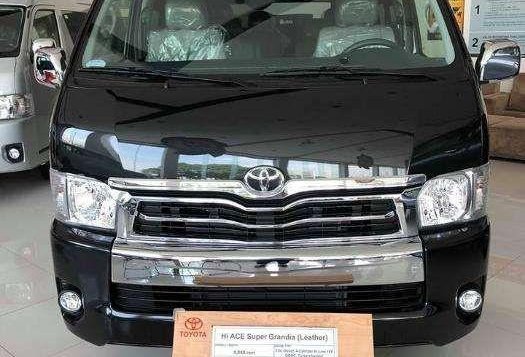 TOYOTA HIACE GL GRANDIA DIESEL M/T 2019 EURO 4