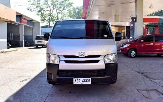 2015 Toyota Hiace Commuter for sale-4