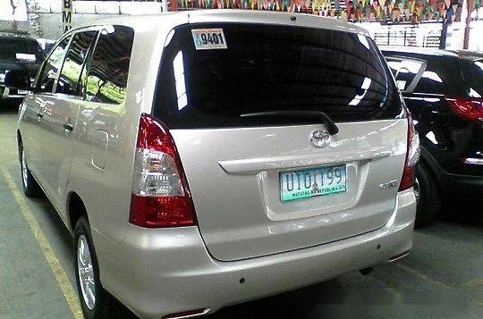 Toyota Innova 2012 for sale-1