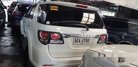 Toyota Fortuner 2015 G MT for sale-3