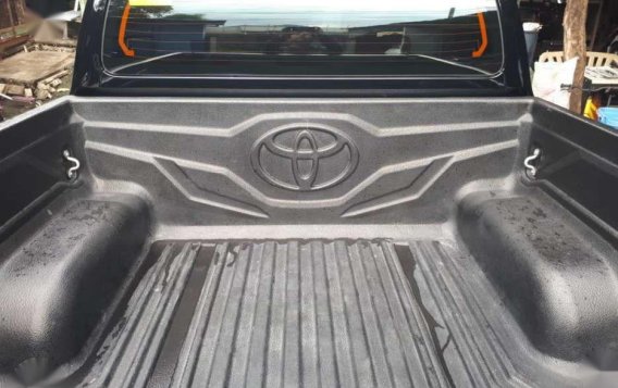 Toyota Hilux G 2017 Manual transmission Diesel engine-10