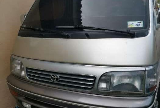 TOYOTA Hi-ace super cutoms van FOR SALE