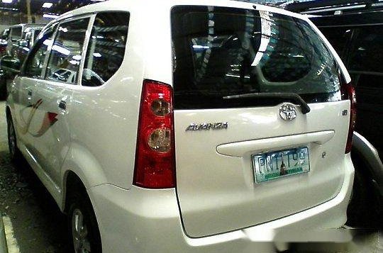 Toyota Avanza 2010 for sale-4