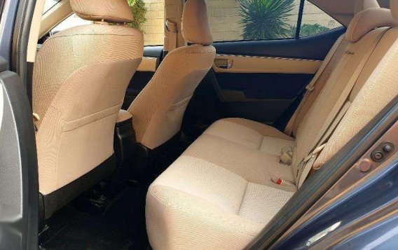2017 Toyota Corolla Altis V Automatic 17 for sale-7