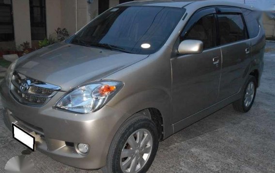 Toyota Avanza G 2008 model Manual transmission-1