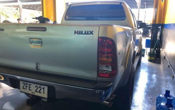 2006 Toyota Hilux 4x4 G FOR SALE-3