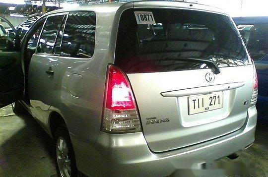 Toyota Innova 2011 for sale-4