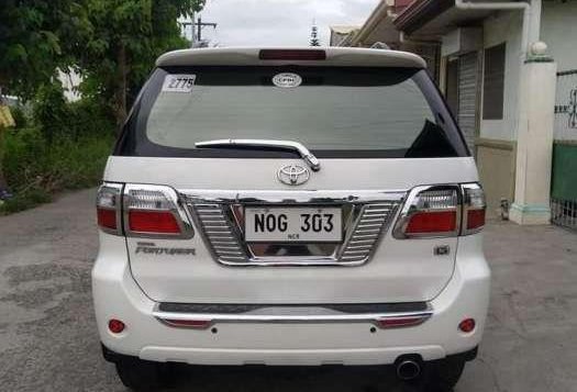 TOYOTA Fortuner 2010 FOR SALE-1