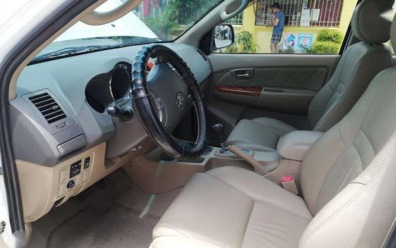 Toyota Fortuner 2011 AT Diesel 4x4 for sale-1