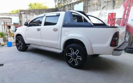 For Sale 2014 Toyota Hilux G 4x2 2.5 AT-2