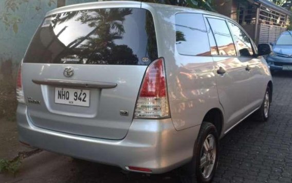 2010 Toyota Innova J diesel power lock or swap or financing-1