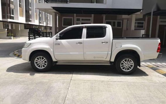For sale 2012 Toyota Hilux G champ 4x4 A/t-5