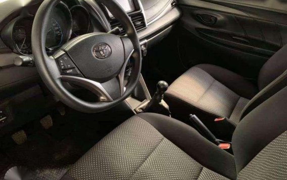 Toyota Vios E 2016 Manual Orange for sale-4