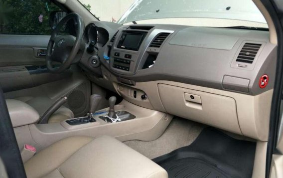 2006 Toyota Fortuner four by four matic diesel-3