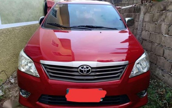 2013: Toyota Innova E 2013 for sale-1