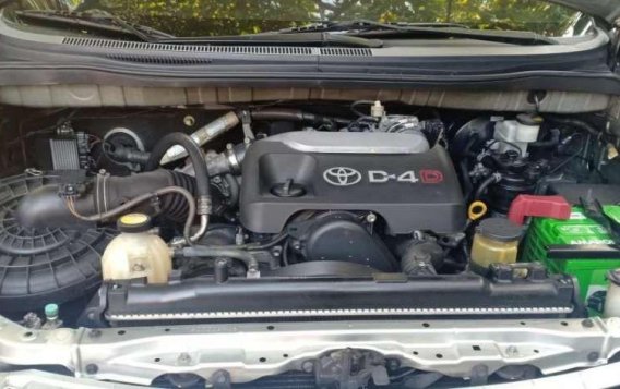 2010 Toyota Innova J diesel power lock or swap or financing-5