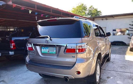 2011 Toyota Fortuner 4x2 Manual Transmission-5