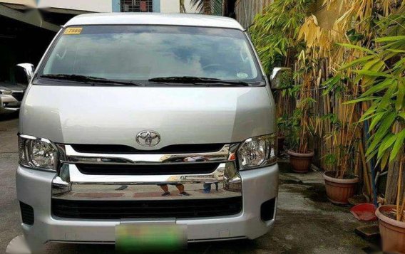 FOR SALE: 2017 Toyota Hiace GL Grandia 3.0 AT-1