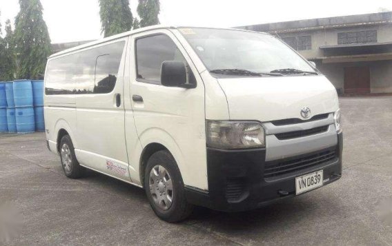 2017 Toyota Hi ace Commuter 3.0 MT FOR SALE-2