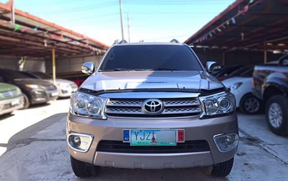 2011 Toyota Fortuner 4x2 Manual Transmission-2