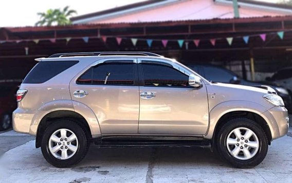 2011 Toyota Fortuner 4x2 Manual Transmission-4